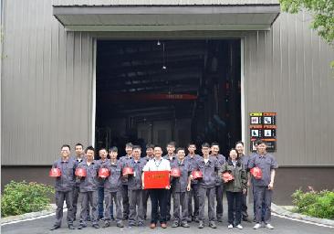  五四青年 | 与功夫竞走，让机械也有温度——造作二部喜获长沙高新区“工人前锋号”